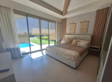 Casa · 120m² · 2 Recámaras · 1 Estacionamientos · Espectacular Casa de Playa en PH Casa Mar Ocean Villas