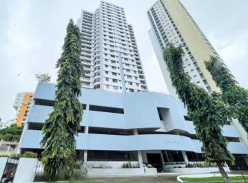 Apartamento · 231m² · 3 Recámaras · 2 Estacionamientos · Venta de o Alquiler de Penthouse en PH Terrazas del Cangrejo