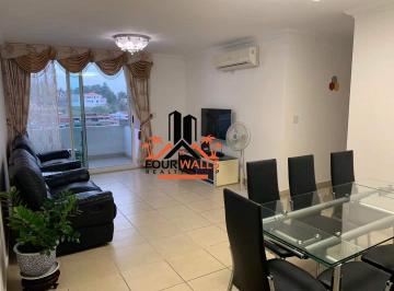 Apartamento de 3 habitaciones, Panamá · Venta de Apartamento en El Centro del Dorado