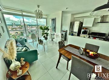 Apartamento · 79m² · 2 Recámaras · 1 Estacionamientos · Vendo/ Alquilo Apart. Amoblad Vía España, Ph Metropolitan Park (10)