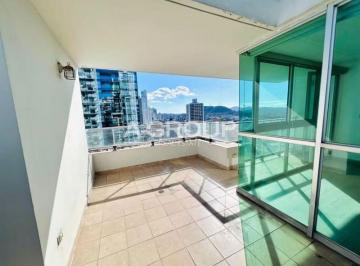 Apartamento · 180m² · 3 Recámaras · 2 Estacionamientos · Belle View - Bella Vista - Se Vende Apartamento con Amplia Terraza
