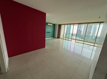 Apartamento de 4 habitaciones, Panamá · Vendo Amplio Apto. PH Sevilla $319,815