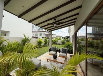 Casa de 4 habitaciones, Panamá · Venta de Casa Dúplex en Santa Maria, The Woods, 339 m²