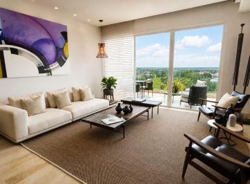 Apartamento de 3 habitaciones, Panamá · Venta de Apartamento en Santa María, PH Celeste, 210 m²