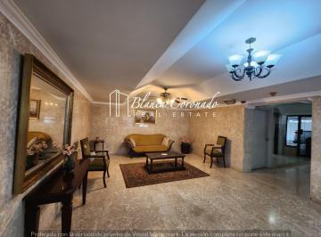 Apartamento de 3 habitaciones, Panamá · Venta de Apartamento en El Cangrejo PH Aranjuez