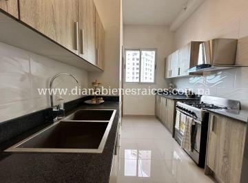 Apartamento · 112m² · 3 Recámaras · 2 Estacionamientos · Venta de Apartamento en Hato Pintado