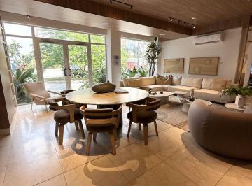 Apartamento de 3 habitaciones, Panamá · Venta de Apartamento en Santa María, PH Oceana, 218 m²