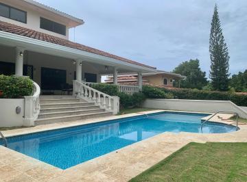 Casa · 676m² · 3 Recámaras · 4 Estacionamientos · Venta Casa Amoblada, Club de Golf de Coronado Luxury Club