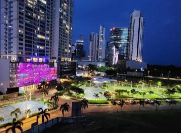Apartamento de 3 habitaciones, Panamá · Vive en Costa del Mar.