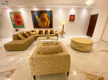 Apartamento · 289m² · 3 Recámaras · 2 Estacionamientos · Alquiler de Apartamento en PH Sunrise Obarrio