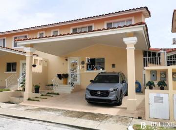 Casa · 250m² · 3 Recámaras · 2 Estacionamientos · Vendo Casa en Brisas del Golf, PH Villa Tivoli (9)