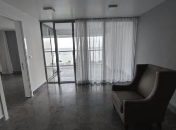 Apartamento de 2 habitaciones, Panamá · Venta de Apartamentos en Av Balboa