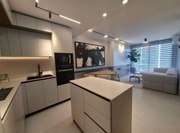 Ubicación: Av. 4 Sur, Coco del Mar
Edificio: 5Cero4
Metraje: 85m2
Característica · Venta de Apartamento en Coco del Mar, PH 5cero4, 85 m²