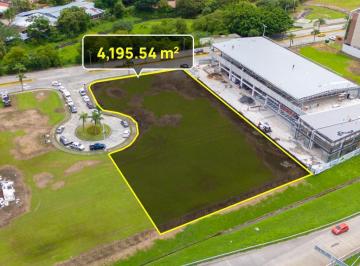 Terreno / Lote · 4195m² · Se Vende Terreno de 4,195.54 m² en Santa Maria Business District