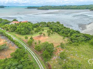 Terreno / Lote , San Lorenzo · Lote Frente Al Mar en Venta en Lobster Cove, Playa Hermosa, Boca Chica