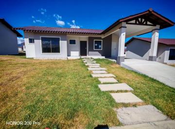 Casa · 103m² · 2 Recámaras · 1 Estacionamientos · Se Vende Casa en Boquete Gran Canyon, Chiriquí