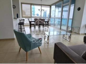 Apartamento · 102m² · 1 Recámara · 1 Estacionamientos · Alquiler de Apartamento Av Balboa PH Grand Bay