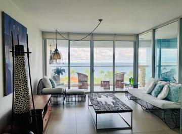 Apartamento · 150m² · 2 Recámaras · 1 Estacionamientos · Alquiler Apartamento Amoblado en Av Balboa PH Rivage Tower