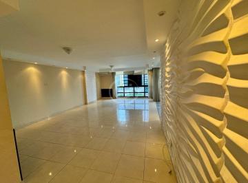 Apartamento de 3 habitaciones, Panamá · Venta Apartamento El Cangrejo Elegante y Espacioso
