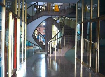 Oficina comercial , Panamá · Venta de Oficina o Local en Av Transístmica
