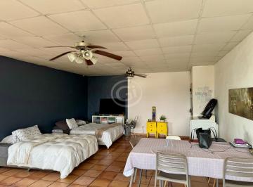 Apartamento de 3 habitaciones, Panamá · Venta Apartamento El Cangrejo. 2 Apartamentos en 1.