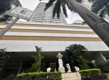 Apartamento de 3 habitaciones, Panamá · Se Vende Apto en Costa del Este (Recién Remodelado)