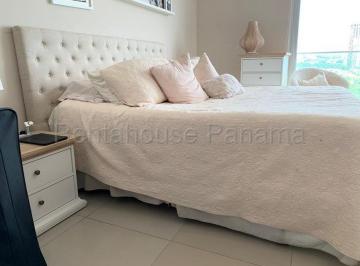 Apartamento de 3 habitaciones, Panamá · Alquiler de Apartamento en Costa del Este