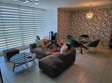 Apartamento de 3 habitaciones, Panamá · Venta de Apartamento en PH Miró, Vía Argentina