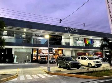 Local comercial · 197m² · 1 Recámara · 1 Estacionamientos · Alquiler de Local San Francisco en Plaza 76