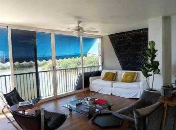 Apartamento de 3 habitaciones, Panamá · Vendo Amplio Apartamento en Coco del Mar Frente Al Mar