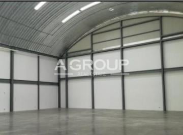 Bodega-Galpón-Depósito · 671m² · 5 Estacionamientos · Panamá Viejo Business Center - Se Vende Ofibodega