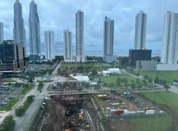 Oficina comercial · 270m² · 5 Estacionamientos · Venta de Oficina en Times Square Center, Costa del Este