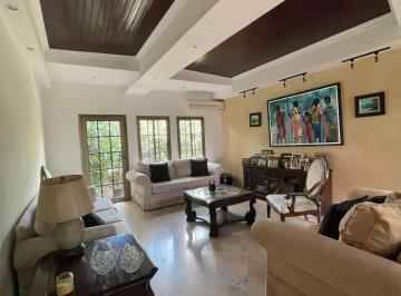 Casa de 3 habitaciones, Panamá · Venta de Casa en Altos del Golf