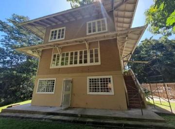 Casa · 1182m² · 10 Recámaras · 8 Estacionamientos · Venta de Edificio/casa Nauticum en Ancón, Panamá