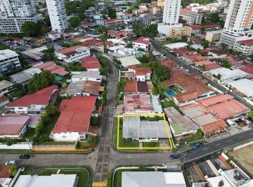 Casa de 4 habitaciones, Panamá · Venta de Casa en Villa Lilla, San Francisco, 669 m² de Terreno