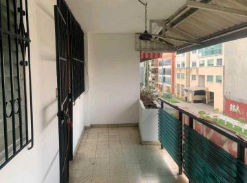 Apartamento · 112m² · 2 Recámaras · 1 Estacionamientos · Apartamento en Obarrio Edificio Montserrat 2rec 2b Cbe 112 m²