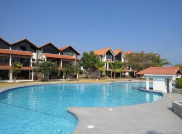 Apartamento · 63m² · 1 Recámara · 1 Estacionamientos · Vendo Apatamento en Coronado
