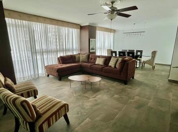 Apartamento · 244m² · 3 Recámaras · 2 Estacionamientos · Venta o Alquiler Apartamento Sol Marina, Marbella