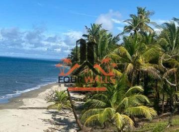 Casa de 1 habitación, Colón · Venta en La Playa de Cabañas Arcadia Beach - Costa Abajo, Panamá
