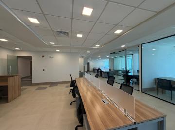 Oficina comercial de 4 habitaciones, Panamá · Oficina Amoblada en Costa del Este Terminada y con Divisiones