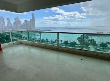 Apartamento de 3 habitaciones, Panamá · Se Vende Apartamento en Av Balboa