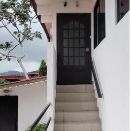 Casa · 405m² · 3 Recámaras · 5 Estacionamientos · Venta de Residencia en Dorado