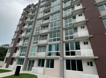 Apartamento · 55m² · 2 Recámaras · 1 Estacionamientos · Venta Albrook Forest Gate T400 - Sp