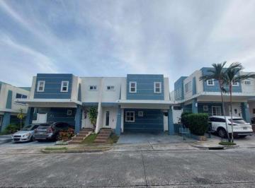 Casa · 138m² · 3 Recámaras · 3 Estacionamientos · Venta de Residencial Brisas Norte
