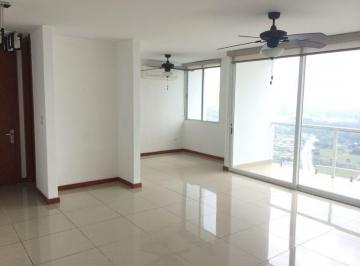 Apartamento de 3 habitaciones, Panamá · Se Vende Hermoso Penthouse en Coco del Mar Rebajado!