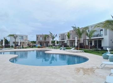 Casa · 99m² · 2 Recámaras · 1 Estacionamientos · Venta Townhouse y Casas en Playa Caracol, The Tides, Chame