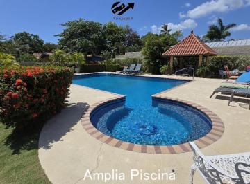 Casa de 4 habitaciones, Chame · ¡Tú Hogar Ideal! Hermosa Casa en Coronado 349,000