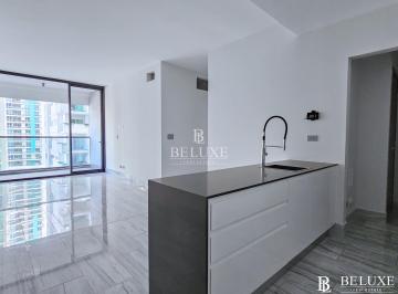 Apartamento · 129m² · 2 Recámaras · 1 Estacionamientos · Vendo - Alquilo Apartamento en Av Balboa, PH Nuovo Armani (P)