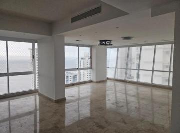 Apartamento · 397m² · 4 Recámaras · 2 Estacionamientos · Ganga Penthouse en PH Titanium Costa del Este - 6566da