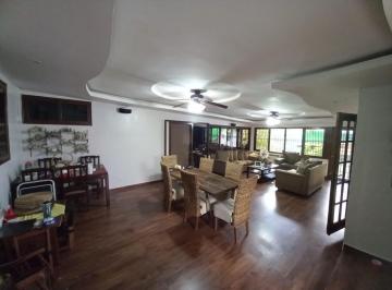 Casa · 495m² · 3 Recámaras · 2 Estacionamientos · Casa en Venta en El Ingenio, Club X